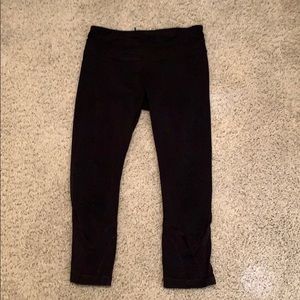 Lululemon Capri Workout Pants